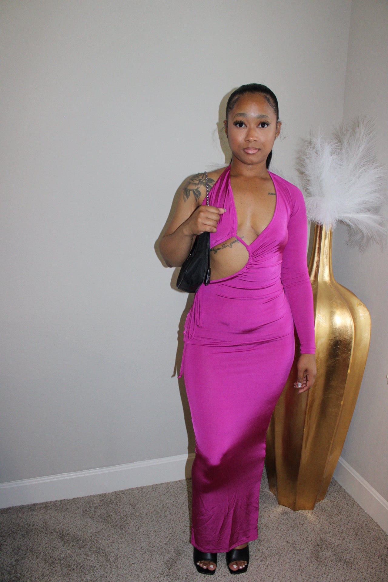 LOVING THE VIEWS DRESS